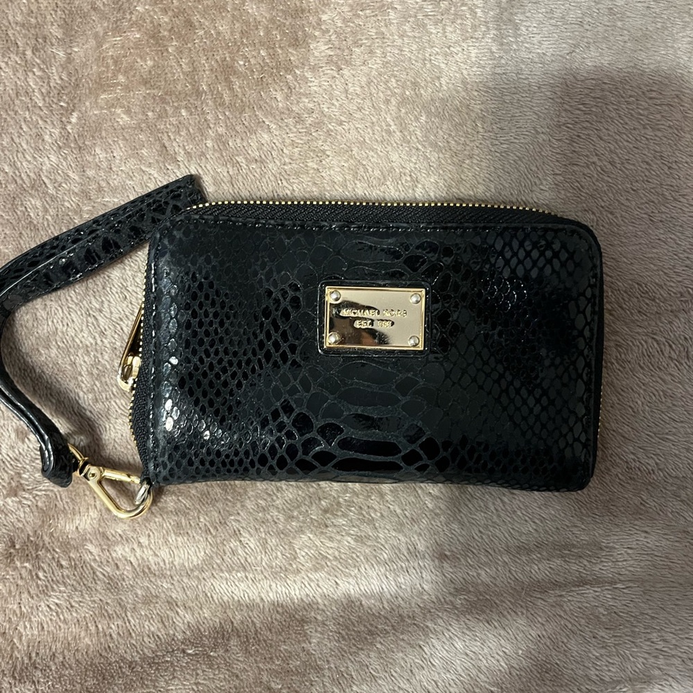 Michael Kors black wristlet